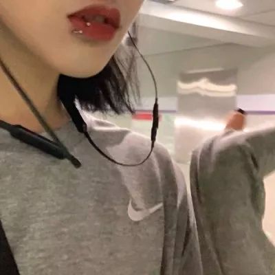 原宿女生頭像最新韓版，時尚潮流的解讀與賞析